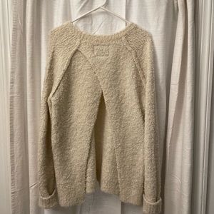 Open back Abercrombie boucle sweater